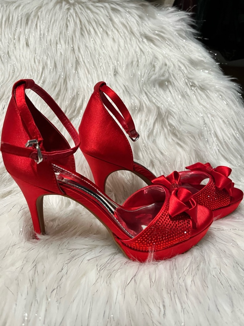Gianni Bini Red Satin Bow Peep-Toe Ankle Strap Heels